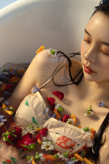 今天的客人特别大